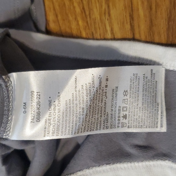 Nike Baby Bodysuit Onesie Dunk You Very Much Size 0-6M - Picture 5 of 6